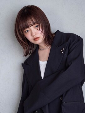 アルバム 池袋(ALBUM) 顔周りレイヤー韓国ヘアくびれヘアミディアム_F40146
