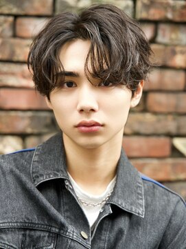 ルーシー 渋谷(LUCEY) センターパートフェザーパーマシャドウパーマメンズパーマ