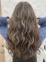 kotona【コトナ】 ハイライトグレージュカラーバレイヤージュカラーハイトーン20代