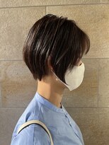 ミラバイケンジ 藤沢(Mira by KENJE)&nbsp;広がる髪を抑える丸みショート/30代/40代/50代[藤沢/ショート]