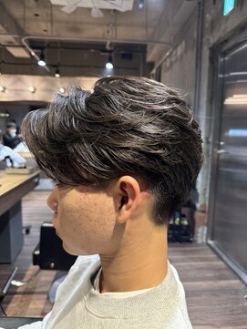 メンズココ 日本橋店(MENS COCO) フェザーセンターパート