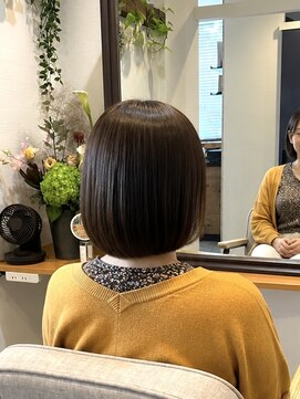 ルームスヘアー(Rooms Hair) 内巻きボブ