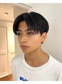 テーパーフェードニュアンスパーマ刈り上げセンターパートメンズ