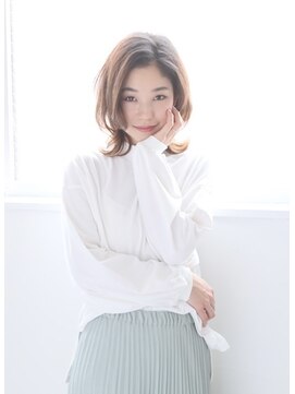 ソイン キタガタ ヘア(so-in kitagata) 外ハネグレージュ