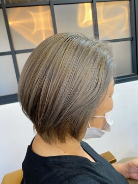 トハコ(&haco) ブリーチカラーで脱！白髪染め！