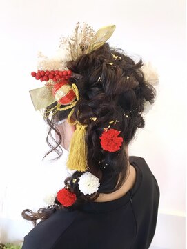 ロアールメイ(LOAOL mei) アップスタイル／成人式／前撮り／