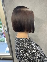 アイユー(ii+U)&nbsp;大人可愛い20代30代小顔丸みショートボブマッシュ