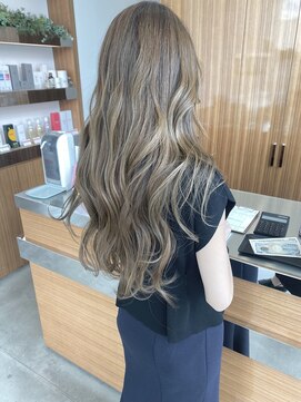 カッツ 駅家店(CUT S) ブリーチなし透明感ベージュカラー〇