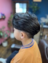 クレイジーバーバー(CRAZY BARBER)&nbsp;センターパート