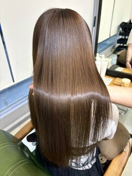 ヘアーアンドビューティーザ エフ(Hair Beauty the F) 艶髪__オリーブ__ベージュ