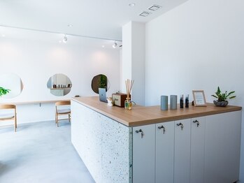 コテン(coten)の写真/【ご紹介で人気のスタイリスト在籍】お客様のご要望を汲み取りながら、あなたの理想のスタイルを叶えます◎