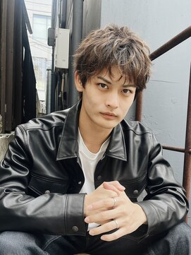 アットラブ バイ ベル(at'LAV by Belle) 刈り上げなし伸ばしかけ2wayショート○上野