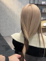 ローレン(Lolen.)&nbsp;【ホワイトベージュ×ブラウン/小顔ワンレン】嶋津 雄大