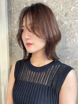 サンク 原宿 表参道(cinq) ハイトーンカラー外国人風ボブ切りっぱなし外ハネナチュラルボブ