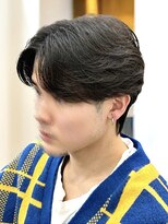 ビッケメンズヘア(Vicke Men's hair) フェザーパーマセンターパートダウンパーマニュアンスパーマ韓国