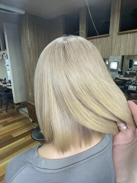 イエローコーン 金沢文庫店(YELLOW CORN) サンドベージュ/ケアブリーチ/ダブルカラー