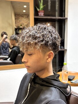 アンサー(answer) 【外国人風】2wayスペインカール×茶髪メッシュ