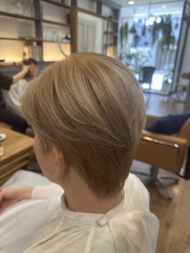 ラブ 蕨(LAB) 《小森谷　ミルクティーグレージュ》