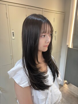 ジーナ 渋谷駅前(Zina) ハッシュカット×オリーブブラウン