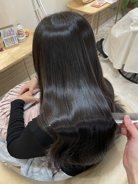 スモーキーアッシュグレー