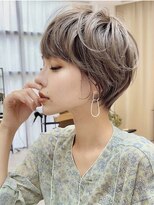 ビュートヨナカ(VIEW TOYONAKA)&nbsp;【３０代４０代５０代】無造作クールショート/ハイトーン/前髪
