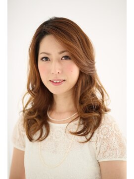 ステラ ヘア モード(Stella hair mode) 30~40代の方にオススメ☆ランダムなおしゃれカッコいいウェーブ