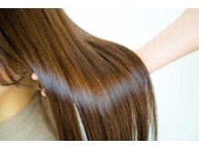 【高濃度美容液カラー（チャコールカラー）】ジアミンレス！美容成分83%配合でツヤのある美しい髪に