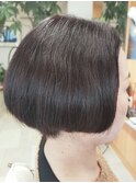 ツーブロックのショートボブスタイル