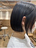 コンパクトにおさまるボブ