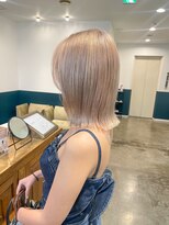 ヘアーブレイス(hair brace) ブロンドベージュ　stylist中村