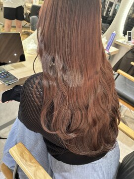 ジーナ 福岡天神(Zina) ワインレッド