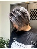 ハイライト レイヤー ショートヘア ボブ くびれレイヤー