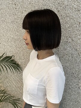 ベルフェミンミエル 【anri】切りっぱなしミニボブ