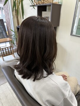 ヘアアンドネイル シーソー(Hair&Nail Seesaw) 外はねボブ