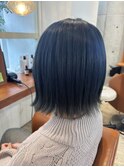 ネイビーカラー
