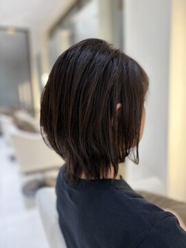 ブルーテーフ(Bleu Terre) 小顔見え！大人向けアッシュウルフスタイル