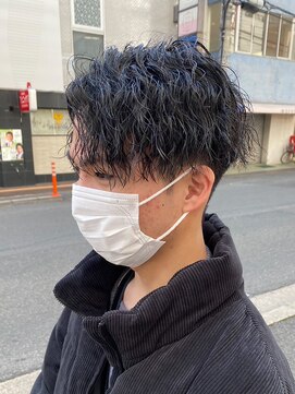 エルマーク 梅田(L-MARK) センターパート/波巻きパーマ/スパイラルパーマ/men's