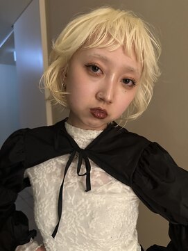 リリック(LYLICK) ブロンドカラー