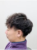 気になるポイントをカバー。スパイラルパーマ