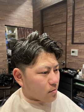 バーバー ダンディゴ(BARBER DANDYGO) パーマ