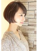 30代40代人気 お手入れ簡単丸みが可愛いショートボブ