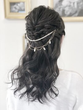 ピーディーフィノ 大通(PD fino) 結婚式ハーフアップアレンジ