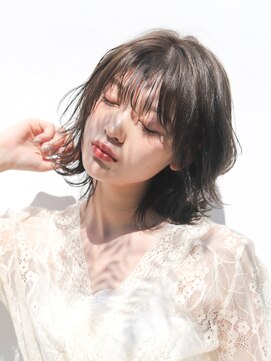 ステラ(stella) 透明感とウルフ【上西健太】