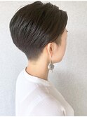 刈り上げショート黒髪ボブ