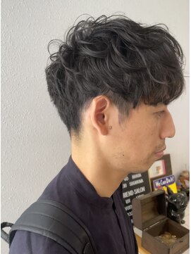 ヘアアンドスペース ベロン(hair&space velon) 大人系なマッシュスタイル
