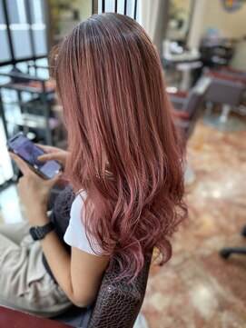 カルアテラス(CALA terrace) グラデーションバレイヤージュカラー