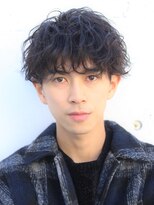 ガズル ハラジュク(GUZZLE HARAJUKU)&nbsp;*黒髪無造作スパイラルツーブロックマッシュ　モテる流行髪型*