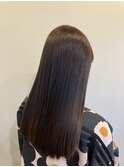 うるおうツヤ髪ストレート