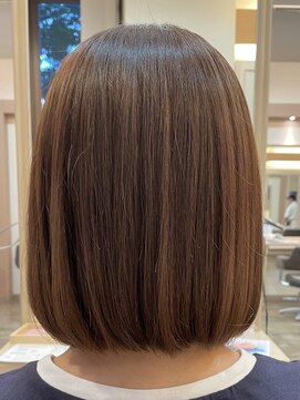 アルターリール(aL ter Rire) 黒髪/グレーベージュ/レイヤーロング/前髪パーマ