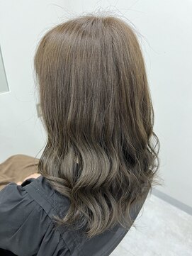 アオアクア バイ グルグル 小岩店(ao akua by GULGUL) .アッシュベージュ.